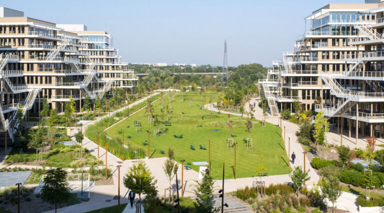 nanterre-la-d-fense-campus-arboretum-base
